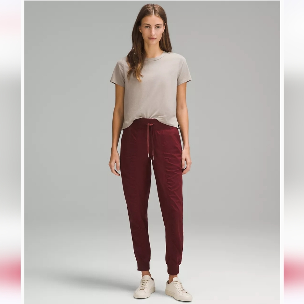 Lululemon Dance Studio Mid-Rise Jogger Full Length